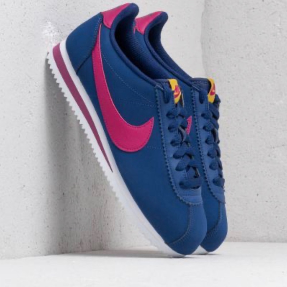 Nike Classic Women’s Cortez blue void/true berry